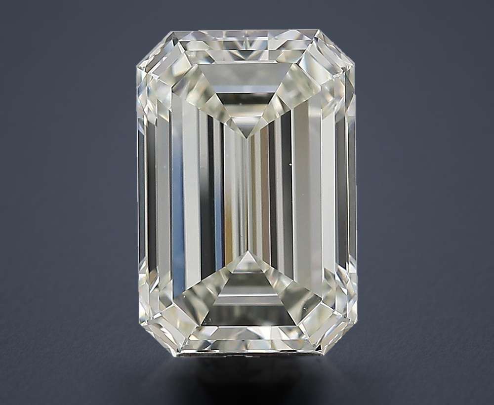 5.02ct K VS2 Rare Carat Ideal Cut Emerald Diamond