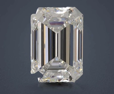1.35ct E VVS2 Rare Carat Ideal Cut Emerald Lab Grown Diamond