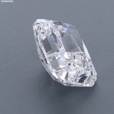 4.01ct D VS2 Very Good Cut Radiant Diamond