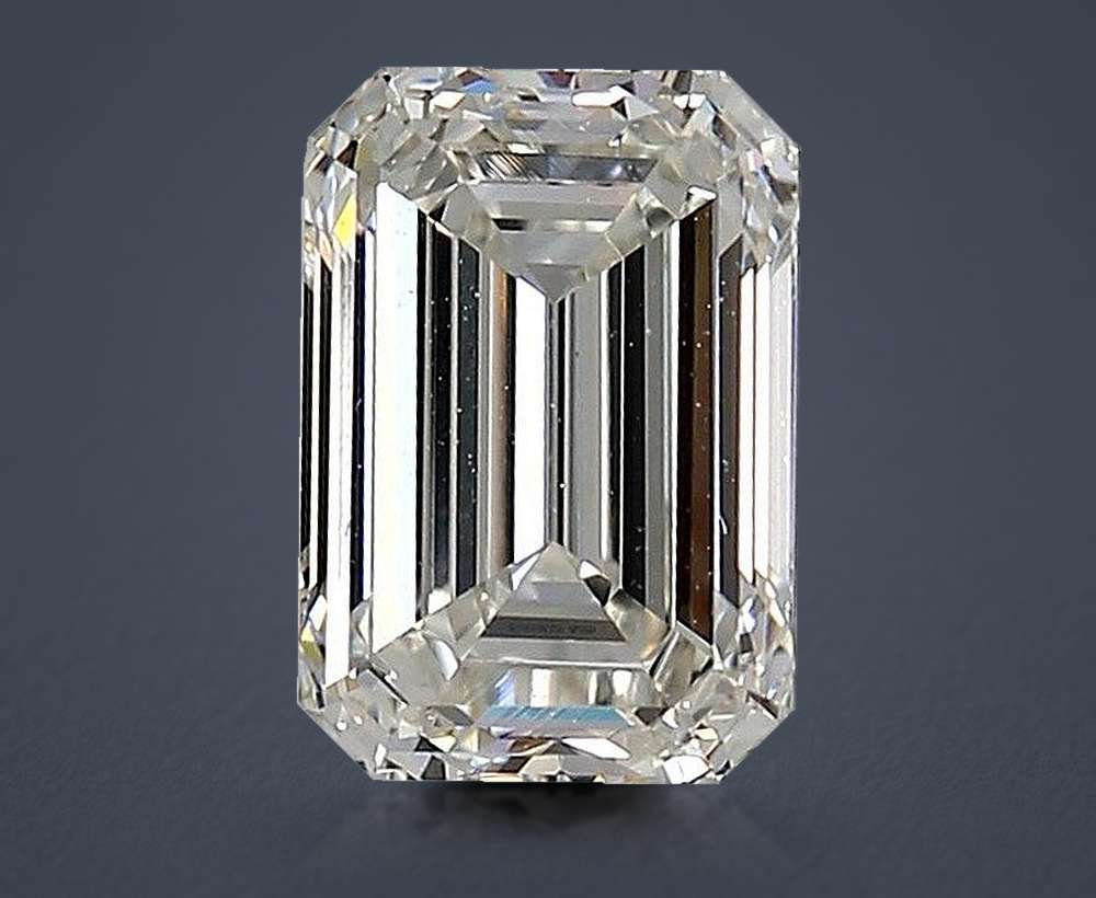 2.01ct I VS2 Rare Carat Ideal Cut Emerald Diamond
