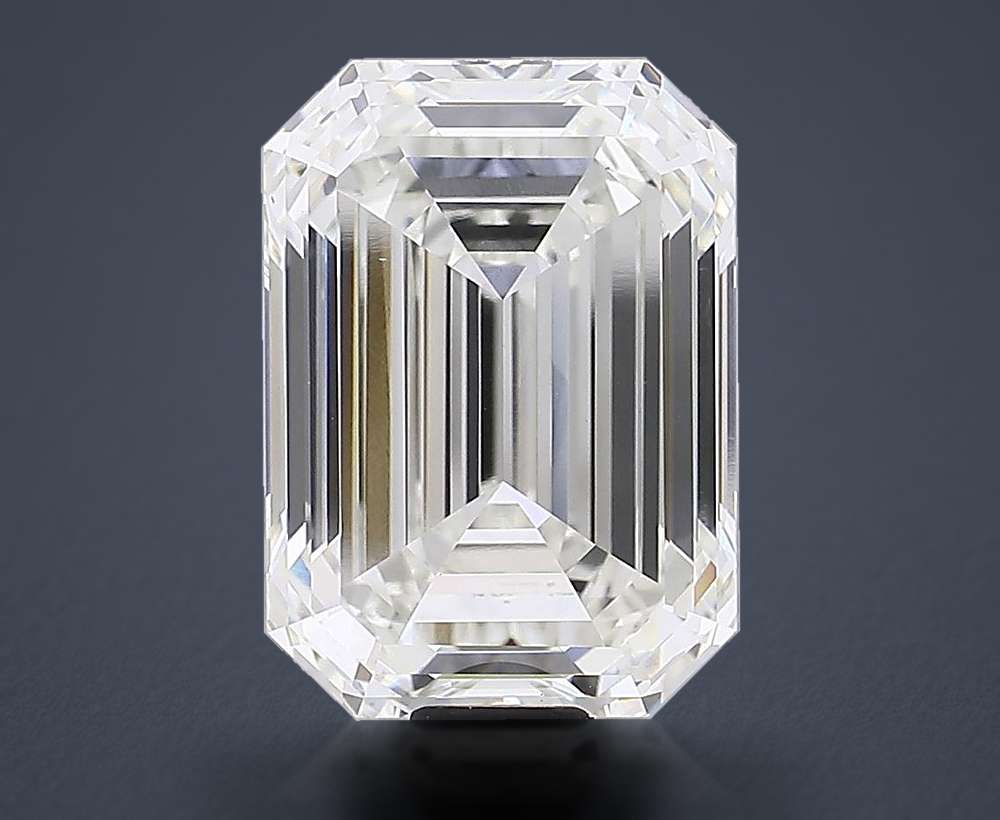 31.55ct H VS1 Rare Carat Ideal Cut Emerald Lab Grown Diamond