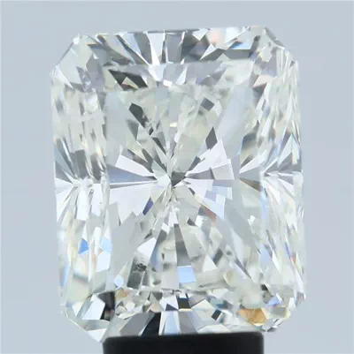 7.02ct I SI2 Very Good Cut Radiant Diamond