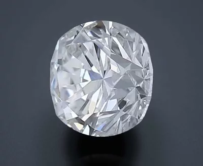 0.81ct G VVS2 Rare Carat Ideal Cut Round Diamond