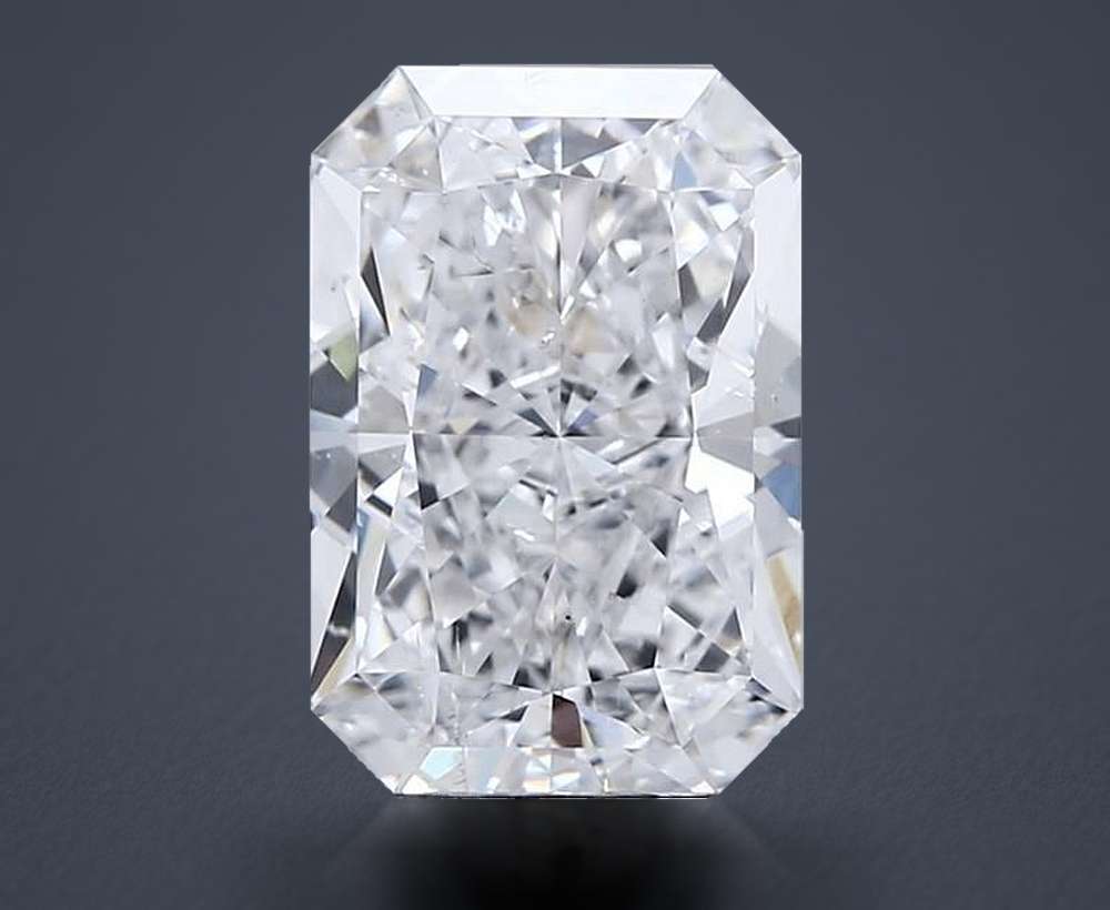 3.51ct D SI2 Very Good Cut Radiant Diamond