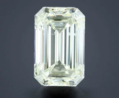 4.04ct K SI1 Rare Carat Ideal Cut Emerald Diamond