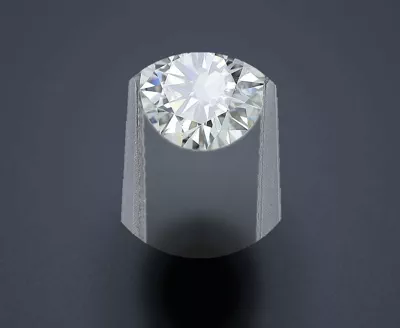 2.22ct K SI1 Rare Carat Ideal Cut Round Diamond