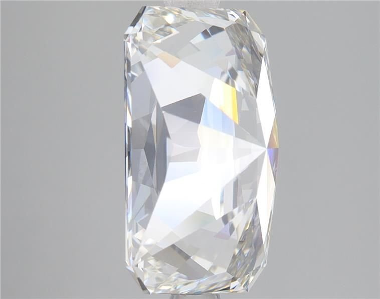 5.01ct H VS2 Rare Carat Ideal Cut Radiant Lab Grown Diamond