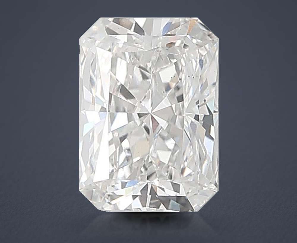 2.51ct E VS2 Very Good Cut Radiant Lab Grown Diamond