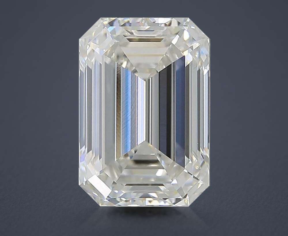 5.05ct G VVS2 Rare Carat Ideal Cut Emerald Lab Grown Diamond