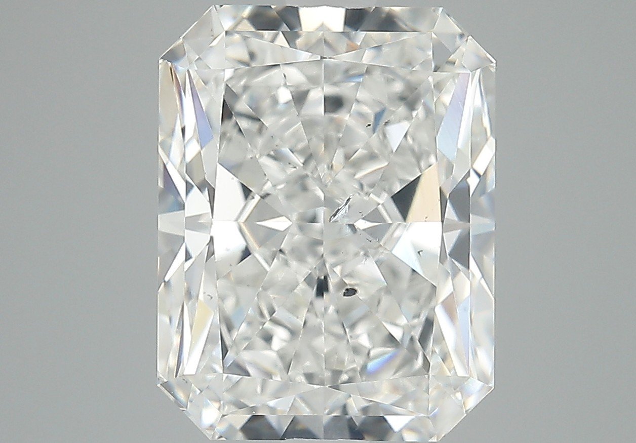 7.01ct H SI2 Rare Carat Ideal Cut Radiant Diamond
