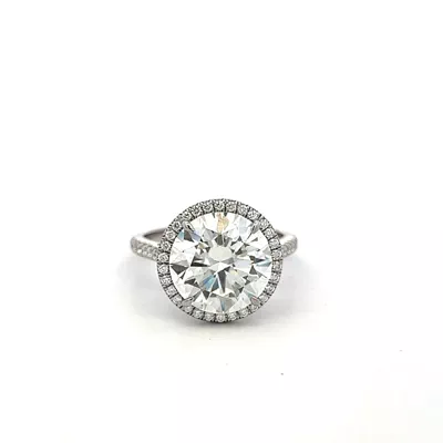 5.00ct I VVS2 Rare Carat Ideal Cut Round Diamond