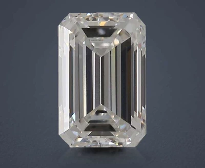 1.34ct E VVS2 Rare Carat Ideal Cut Emerald Lab Grown Diamond