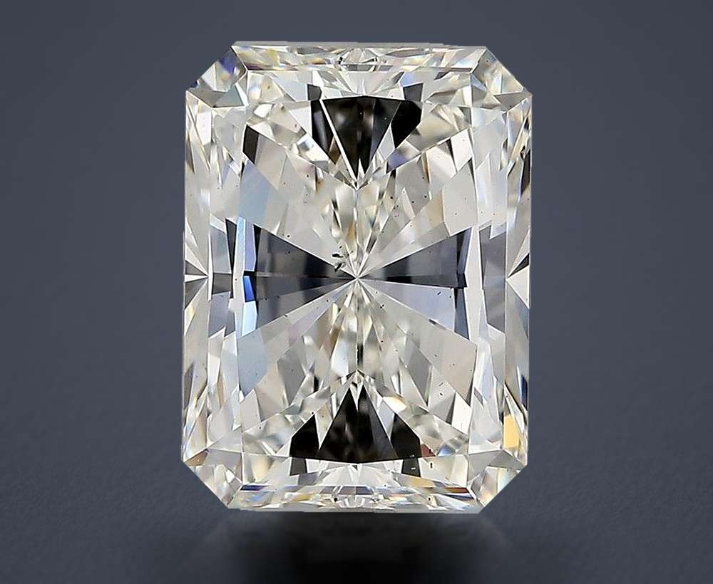 5.01ct I SI1 Very Good Cut Radiant Diamond