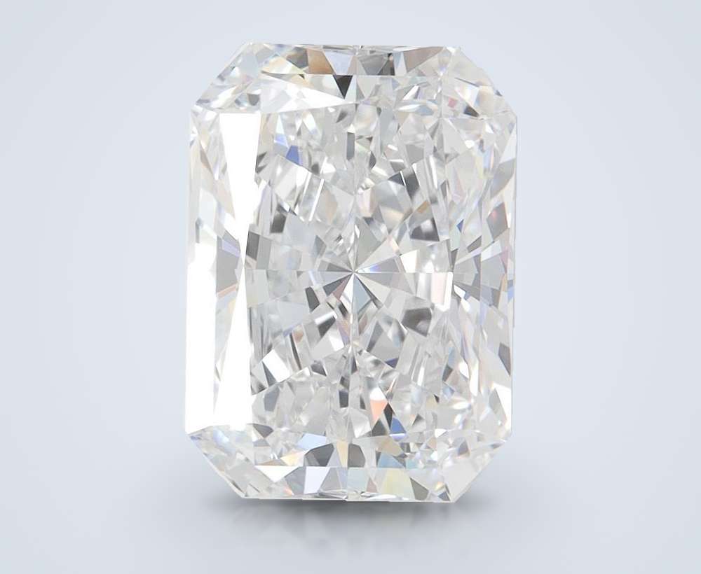 4.04ct D VVS2 Rare Carat Ideal Cut Radiant Lab Grown Diamond