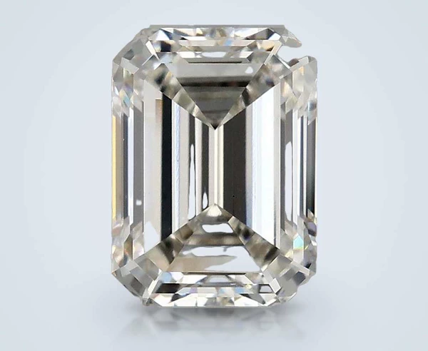 3.04 Carat · G · VS2 Rare Carat Ideal Cut