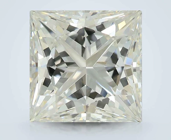 4.05 Carat · G · VVS2 Rare Carat Ideal Cut