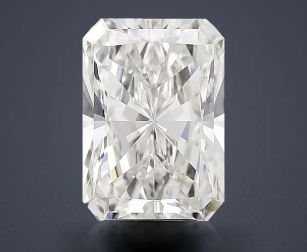 4.26 Carat · G · VVS2 Rare Carat Ideal Cut
