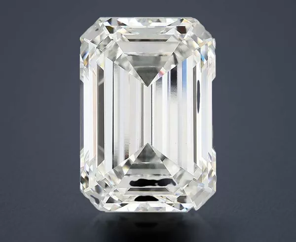 6.62 Carat · F · VS1 Rare Carat Ideal Cut