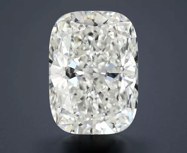 2.29 Carat · E · VS1 Rare Carat Ideal Cut