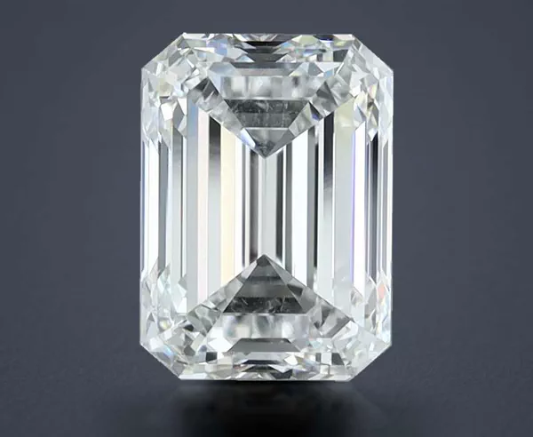 2 Carat · D · VVS1 very good Cut