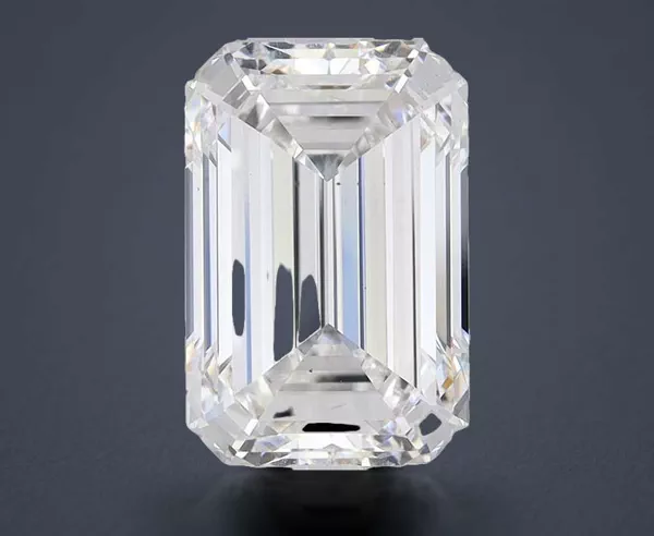 4.83 Carat · F · VS2 Rare Carat Ideal Cut