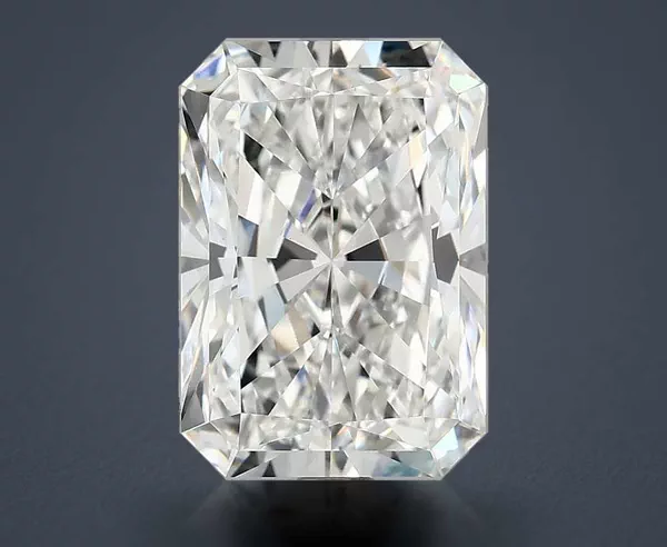4.29 Carat · E · VVS2 Rare Carat Ideal Cut