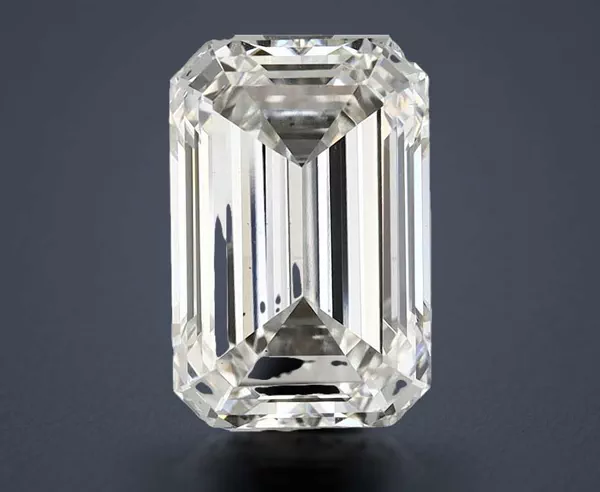 4.8 Carat · G · VS1 Rare Carat Ideal Cut