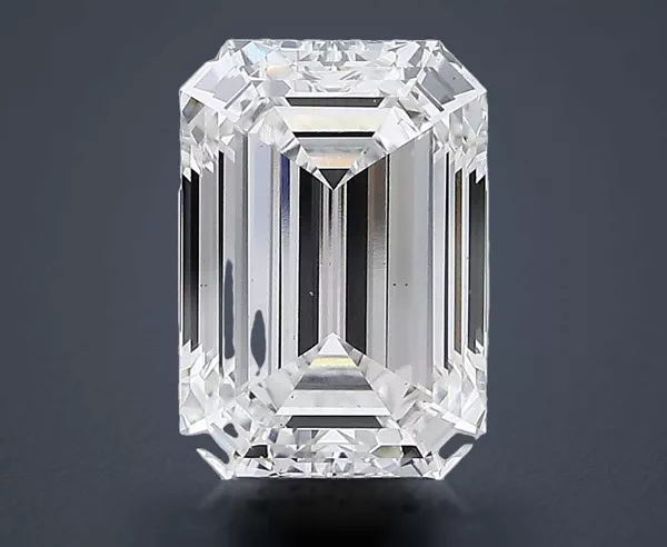 5.02 Carat · F · VS2 Rare Carat Ideal Cut