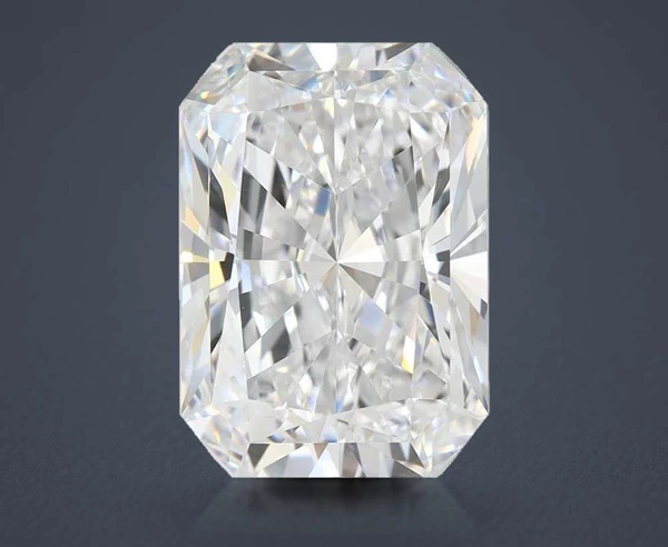 4.52 Carat · F · VVS1 Rare Carat Ideal Cut