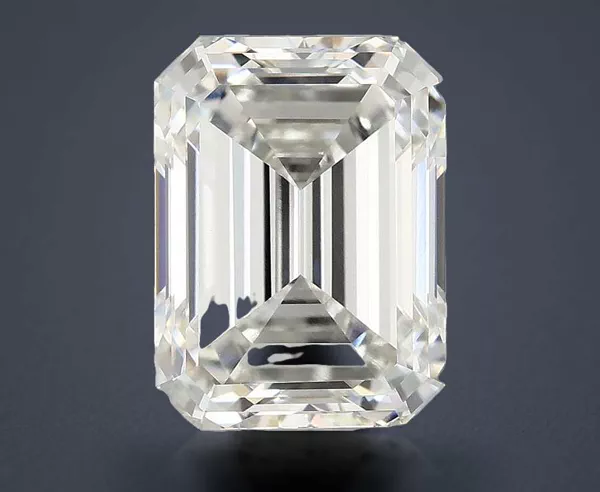 4.82 Carat · F · VS1 Rare Carat Ideal Cut
