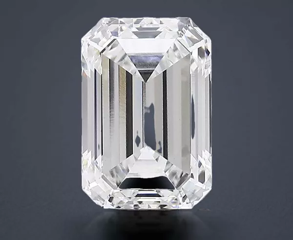 1.63 Carat · F · VVS2 Rare Carat Ideal Cut