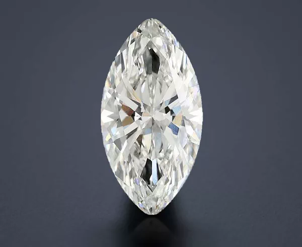 3.52 Carat · G · VS1 Rare Carat Ideal Cut