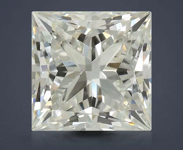 4.03 Carat · G · VS1 Rare Carat Ideal Cut