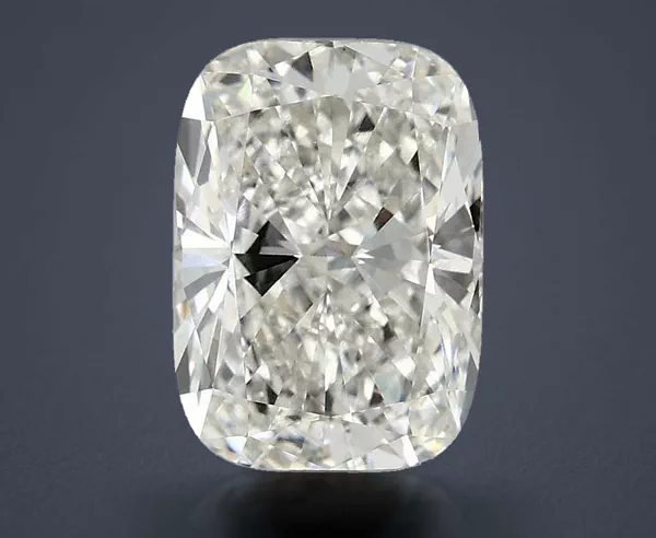 3.01 Carat · G · VS1 Rare Carat Ideal Cut