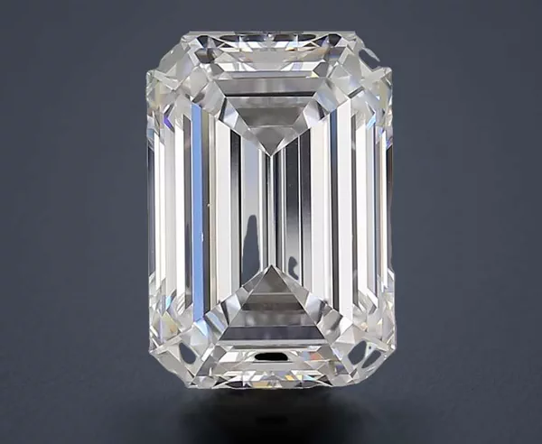 4.22 Carat · E · VVS2 Rare Carat Ideal Cut