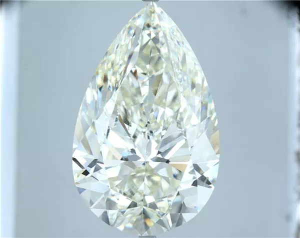 26.02 Carat · I · VVS1 Rare Carat Ideal Cut