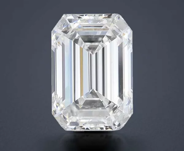 2.06 Carat · F · VS1 Rare Carat Ideal Cut