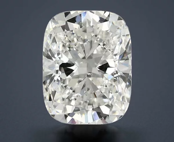 4.05 Carat · F · VS2 Rare Carat Ideal Cut