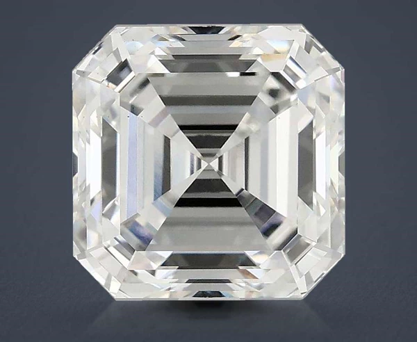 4 Carat · E · VS1 Rare Carat Ideal Cut