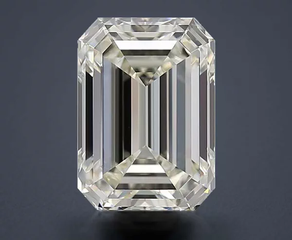 2.2 Carat · J · IF Rare Carat Ideal Cut