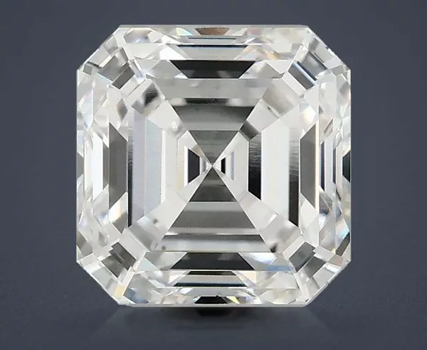 2.06 Carat · E · VS2 Rare Carat Ideal Cut
