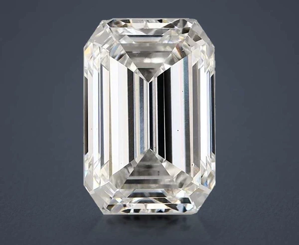 2.9 Carat · E · VS1 Rare Carat Ideal Cut