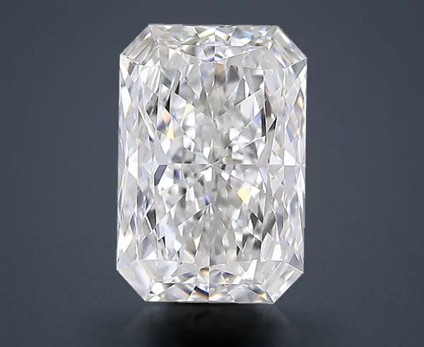 2.91 Carat · F · VVS2 Rare Carat Ideal Cut