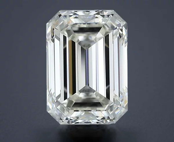 2.01 Carat · J · VVS2 Rare Carat Ideal Cut