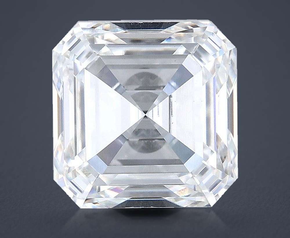 4.55 Carat · F · VS1 Rare Carat Ideal Cut