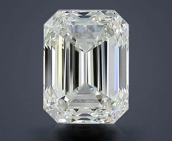 2 Carat · J · VS2 Rare Carat Ideal Cut