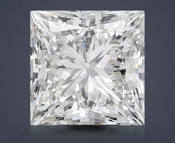 6.26 Carat · G · VS1 Rare Carat Ideal Cut
