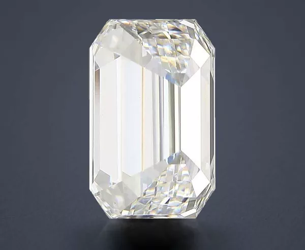 4.8 Carat · F · VVS2 Rare Carat Ideal Cut
