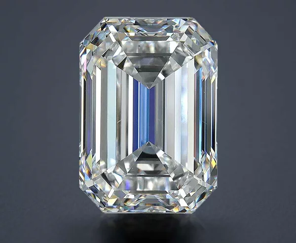 7.02 Carat · E · VS1 excellent Cut