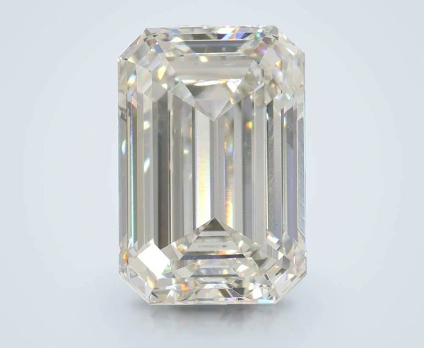 5.74 Carat · G · VS1 Rare Carat Ideal Cut